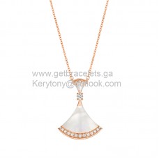 Bvlgari Divas Dream Necklace with Mother of pearl and Pave Diamodns Rose Gold