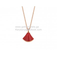 Bvlgari Divas Dream Small Necklace with Carnelian and 1 Diamodns Rose Gold Luxury