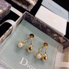 Christain Dior Limited Edition CD White Pearl Pendants Yellow Gold Plated Earrings Women Drop Earrings
