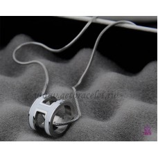 Hermes 3D Pop “H” logo Snake Bone White Necklace in White Gold