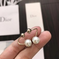 Dior Tribales White Pearl Sphere Detail Tortuous Yellow Gold Stud Earrings Shop